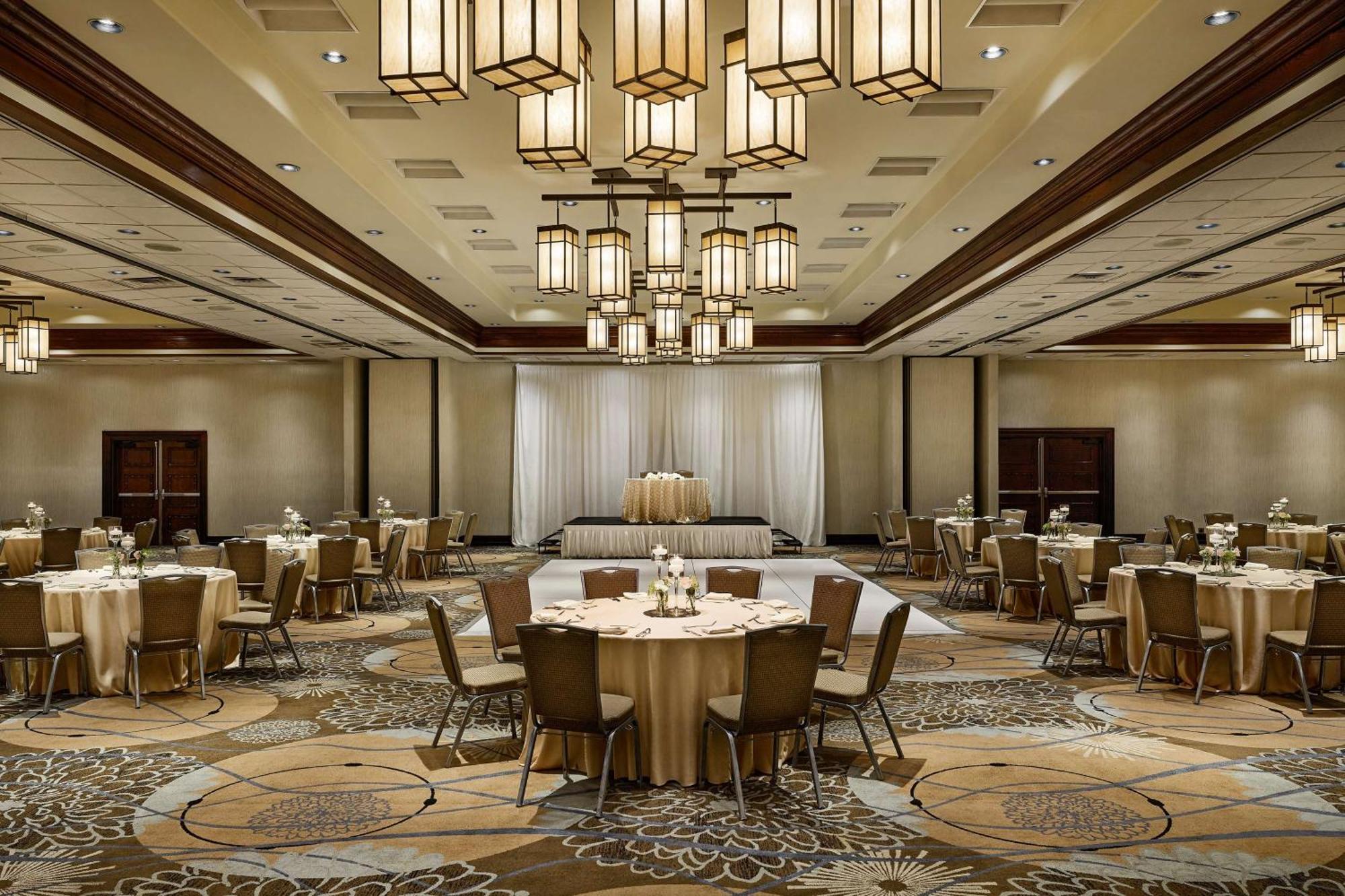 Hotel Doubletree By Hilton Ontario Airport Exterior foto
